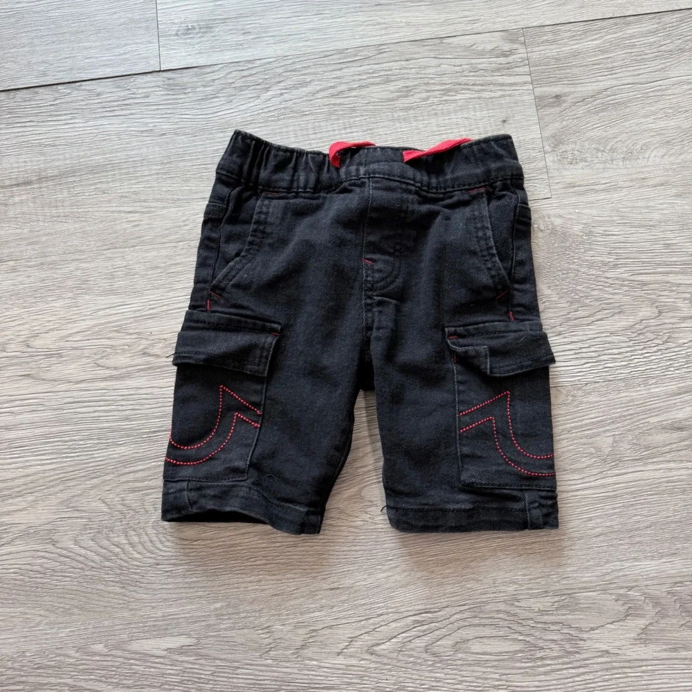 True Religion Toddler Boys Black Denim Cargo Shorts Red Stitching 3T
